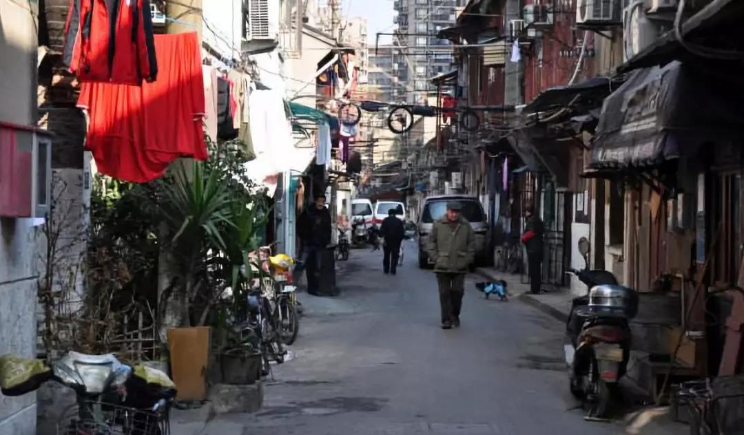 在上海静安面积最小的街道，每只马桶背后都有百转千回的故事