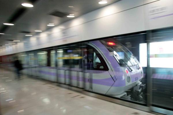 上海地铁十号线获工程界诺奖:全自动驾驶正点率99.97%