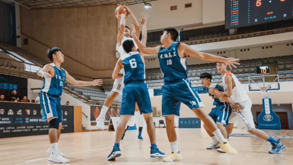 篮球接连两岸，看看台湾冠军高中队