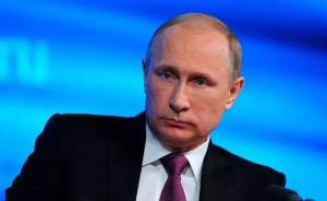 普京表示俄日关系在逐步发展，双方讨论签署和平条约问题