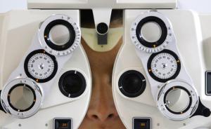 北京东城区：学校视力不良检出率连续三年上升将被问责