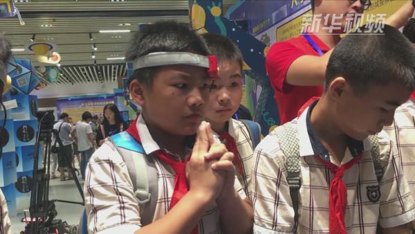 广西青少年科学节：科技机械最受追捧