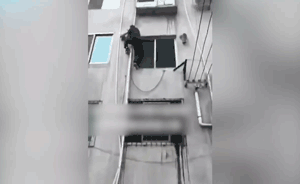 南京特警休假遇火情，徒手爬楼翻窗灭火