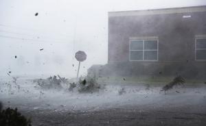 美国26年来最强飓风“迈克尔”已致1死，佛州一片惨象