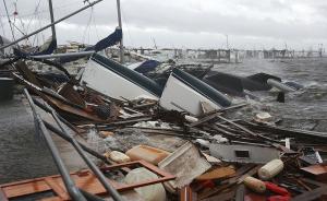 26年最强飓风登陆美国，2死50万户停电
