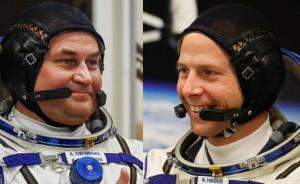俄媒：联盟MS-10飞船逃生宇航员顺利出仓，感觉良好