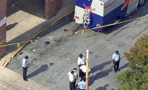 美国费城一购物中心发生枪案，有人驾车朝人群射击致多人伤