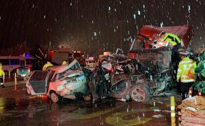 兰州警方通报多车相撞事故原因：司机频繁制动致刹车失效