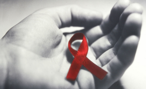 法治的细节︱传播艾滋病算不算故意杀人？