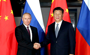 习近平会见普京：中俄要继续保持元首年度互访的传统