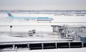 美国多地遭遇强降雪天气，数千架航班取消或延误