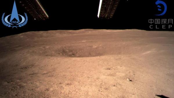 嫦娥四号着陆视频，这是首张月背影像图