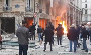巴黎第九区居民爆炸后在咖啡馆“压惊”：我暂时不能回家了