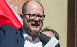 波兰一市长参加慈善活动时遇刺后身亡，行凶男子已被拘捕