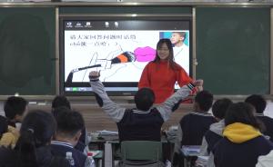 直播班新生:想過退出,更想走出大山