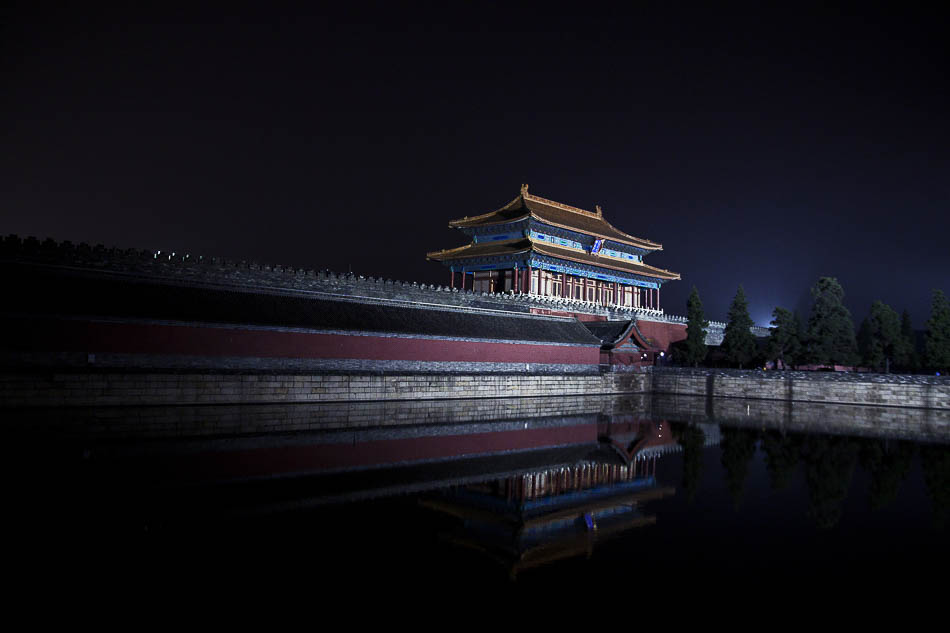 10-VCG114264399262011年09月27日，北京，故宫角楼和神武门，夜色十分、唯美幽静。