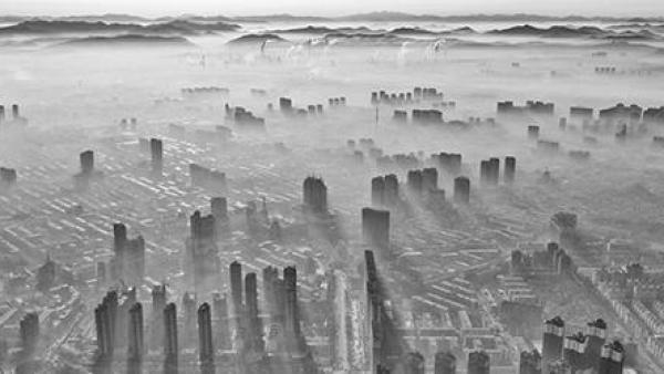 The City of Fog | 湃客年度视觉大赛