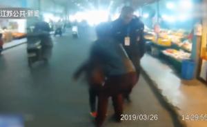 民警路边捡3岁男童，奶奶否认：没丢！