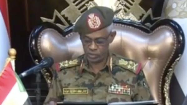 苏丹政变：已逮捕总统并送至安全地点