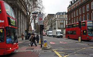 全球城市观察︱伦敦设置“超低排放区”，限制汽车尾气