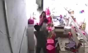 梅州警方：男子酒后“家暴妻子抱摔女儿”，女方已提出离婚