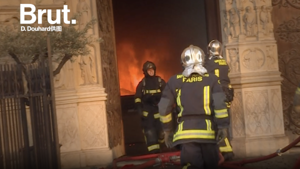 巴黎圣母院大火完全扑灭：主体结构不稳，尚无法继续文物抢救