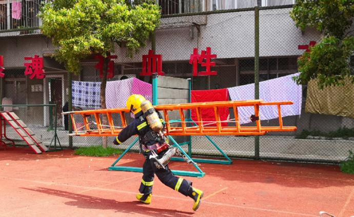 武汉江汉消防中队：在充满烟火气的老城区消灭“烟火”