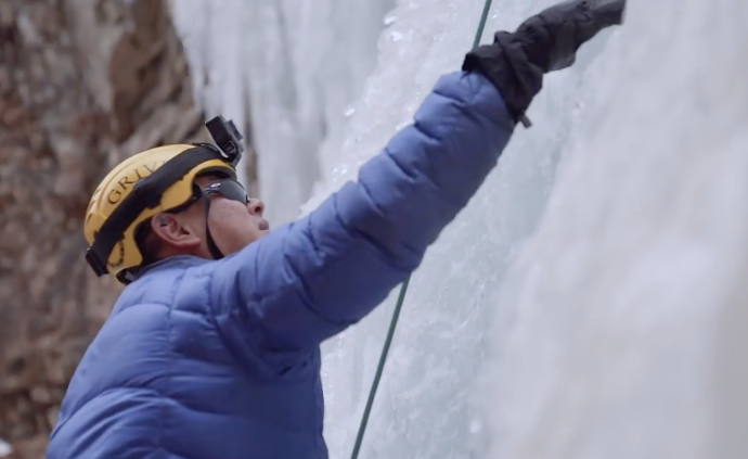48岁大叔热爱攀冰：不为征服自然，为了认识自己