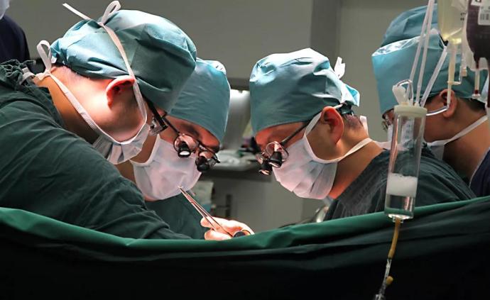 北京一医院实现世界首例互换肝脏治疗罕见病：不需要器官捐献