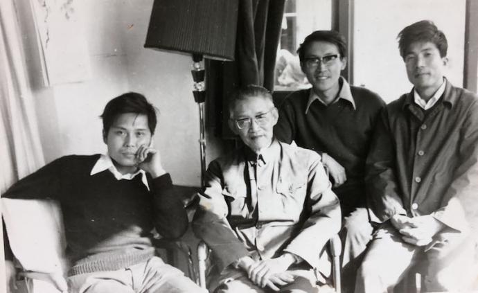 这四位画家1960年代在工艺美校曾得到申石伽等的指授