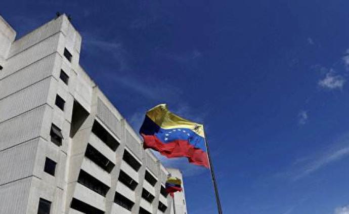 委内瑞拉政府：小股军人在首都加拉加斯发动政变，情况可控