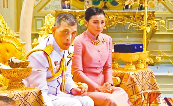泰国国王第四任新娘是自己保镖，两人此前曾“另类”同框