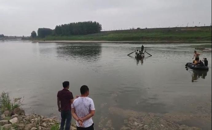 荆州5初中生溺水：2人身亡3人仍在打捞