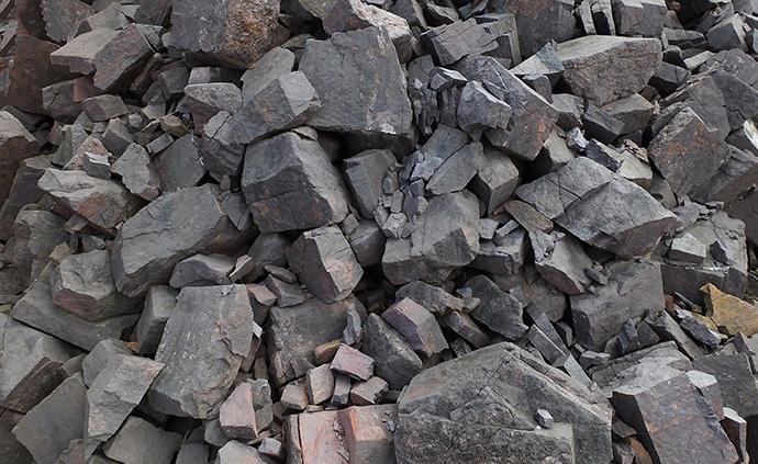 三部门：查处铁矿石供应商价格垄断，增加国内铁矿石有效供给