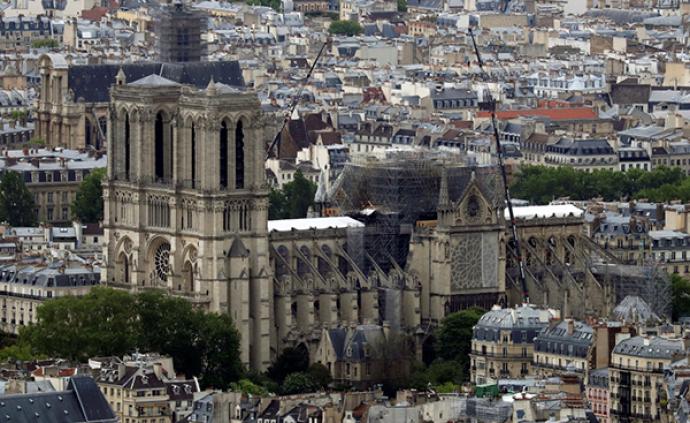 外媒：法国议会下议院通过巴黎圣母院重建法案