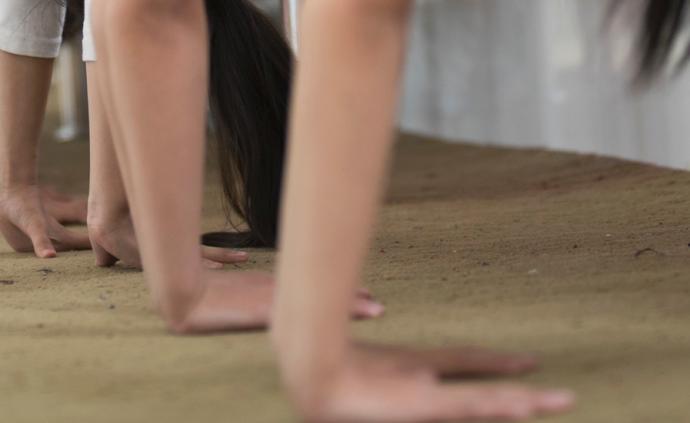 湖南桑植一小学生舞蹈课受伤致疾，庭前调解学校赔偿179万