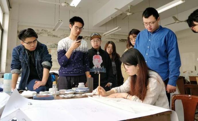 圆桌｜上海美院聘客座教授，共话国画教育的过去、现在与未来