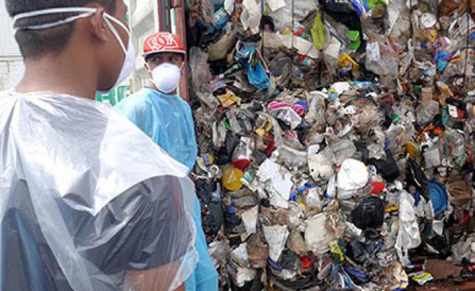 菲律宾因垃圾争议召回其驻加拿大外交官