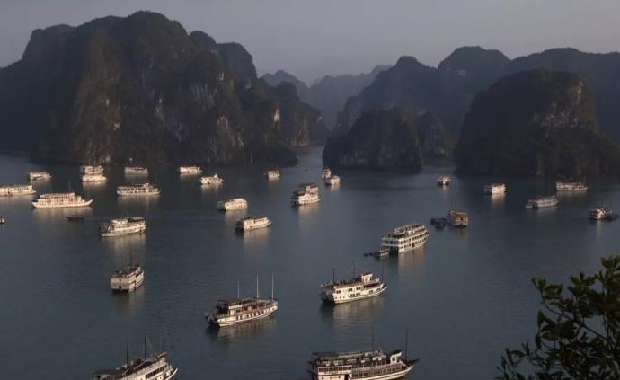 “海上桂林”下龙湾：1500平方公里分布2000多个岛屿
