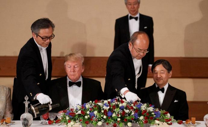为什么日本天皇请特朗普吃的是法餐