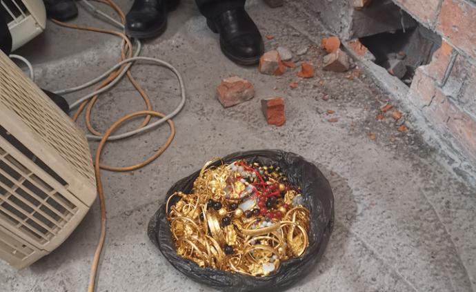 温州警方查清半年前珠宝店大案：4.4公斤黄金被暗藏墙中