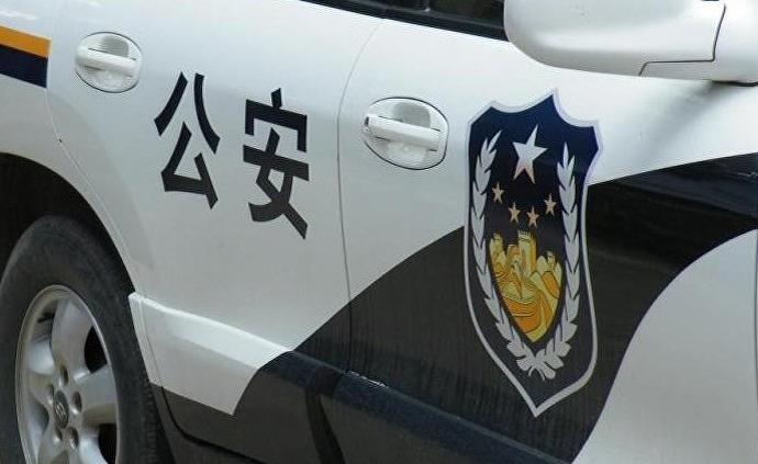 河南正阳一女出租车司机遭持刀抢劫：嫌疑人18岁，已被抓