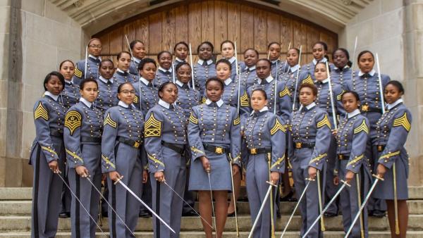 34名非裔女性：西点军校最多元化毕业年