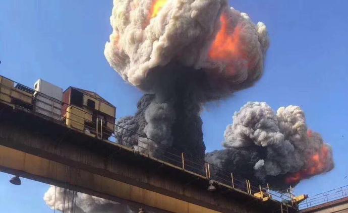 方大特钢高炉爆炸造成1死9伤，为方大系钢厂今年第3起事故