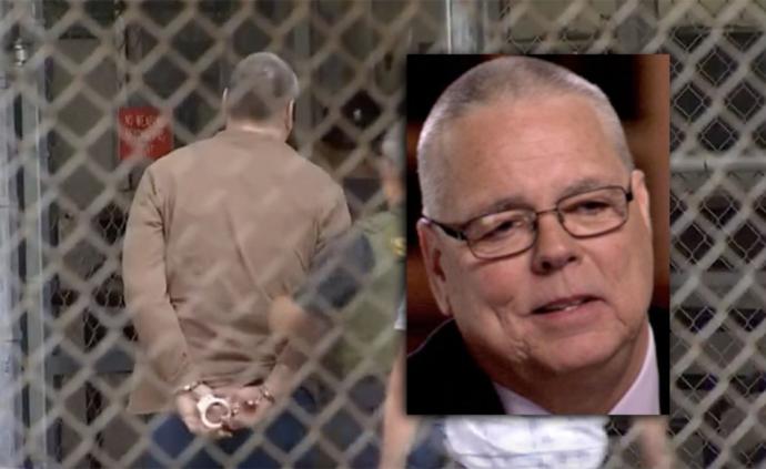 槍擊案時待在教學樓外,美國校警被捕