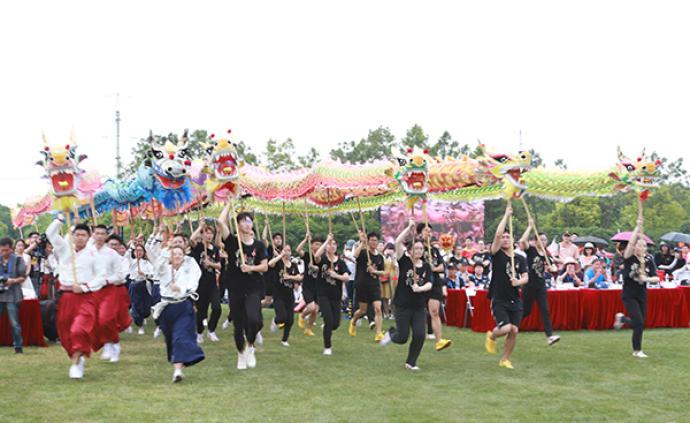 龙舟龙狮风筝共舞！上海近5000名学生端午演绎龙文化盛景