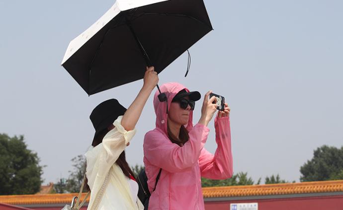 北京发布高温蓝色预警，明后两天最高温将达35℃以上