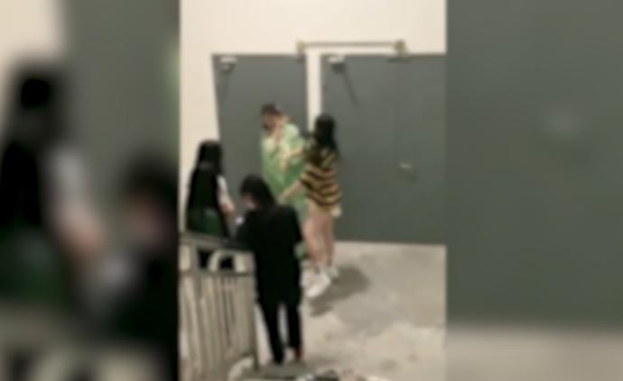 温州4名未成年女孩商场内殴打一名初中女生，事发一月未道歉