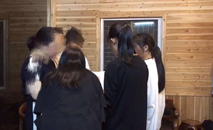 温州4名未成年女孩殴打初中女生续：打人方一个月后当面道歉