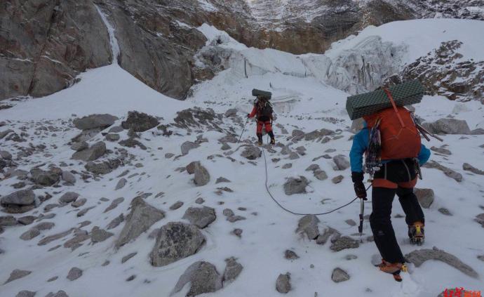 成都登山者和同伴巴基斯坦高山遇难，为转运遗体募捐82万